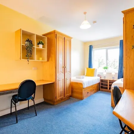 Apartment 57 - Large Three Bed With Parking Galway